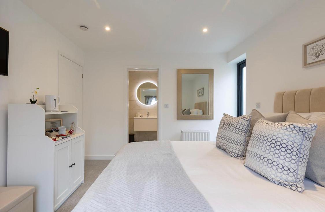 Sea Esta Guesthouse Mudeford Εξωτερικό φωτογραφία